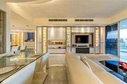 Turquoise (D4), Condominium #630021381